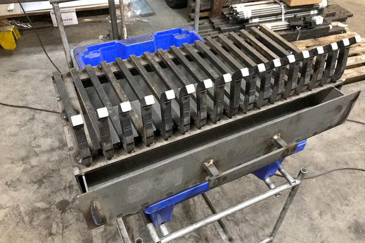 Stookrooster met aslade