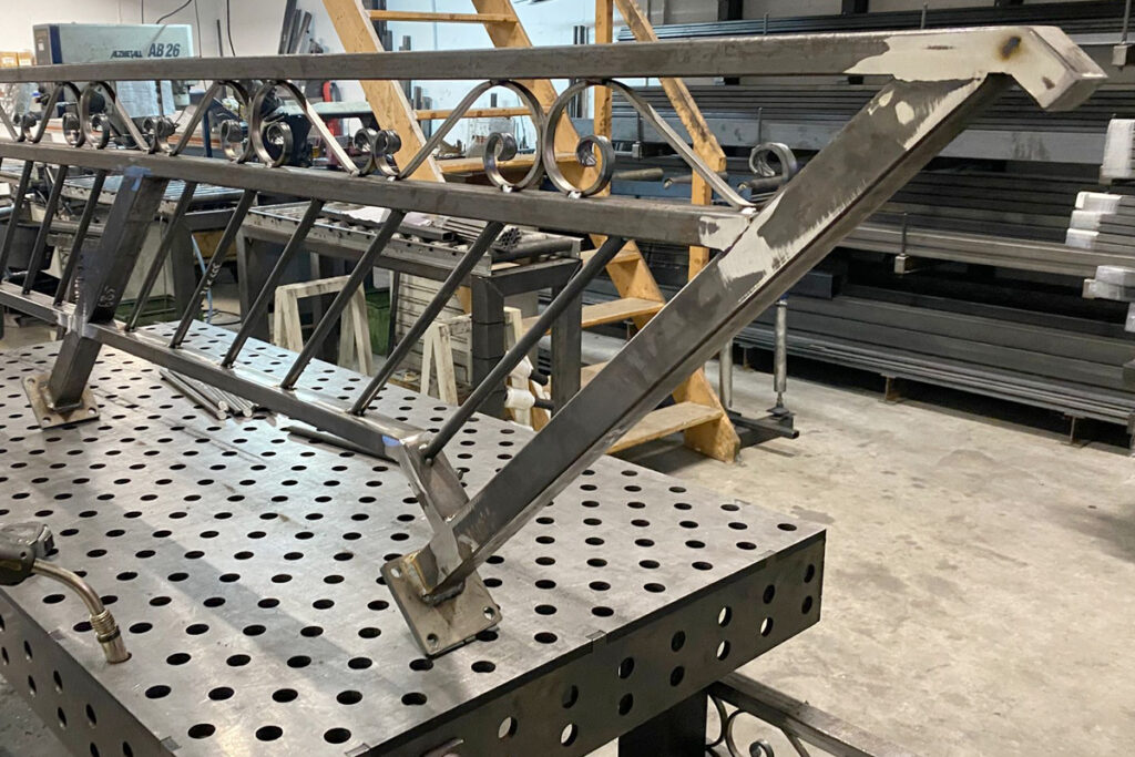 Stalen leuning op maat