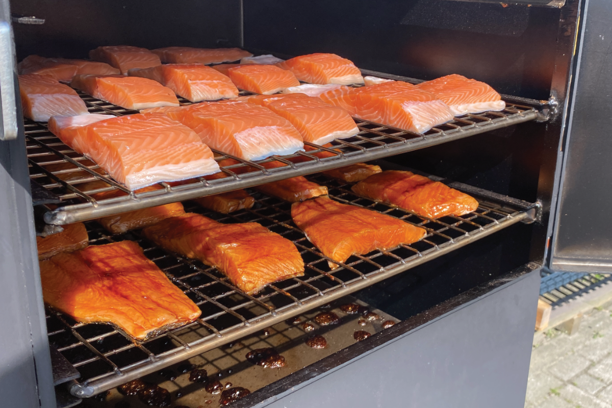 Hoe lang kun je zalmfilet roken? Tips voor perfecte gaartijd